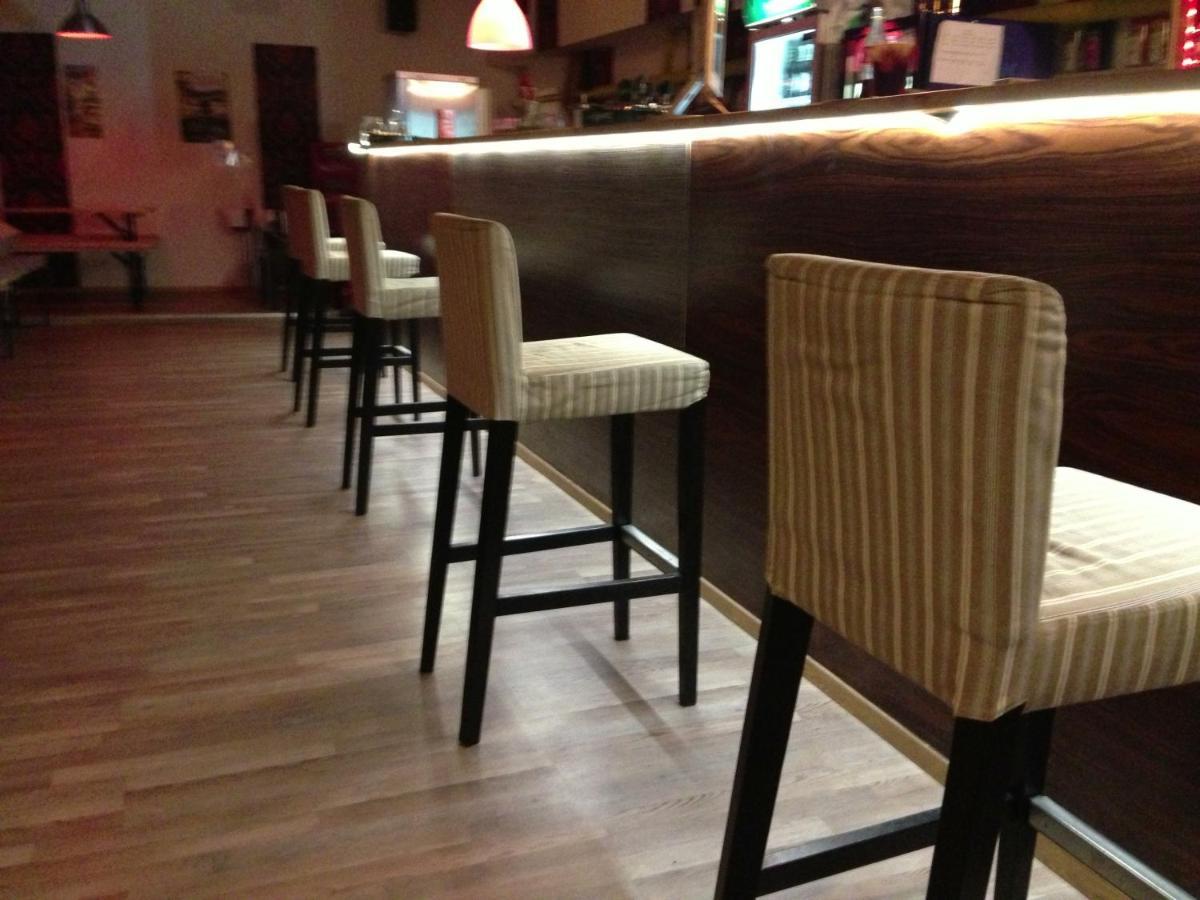 Whole Basement Former Pub For Stag Do, Bachelor House Party Flat Budapest Luaran gambar