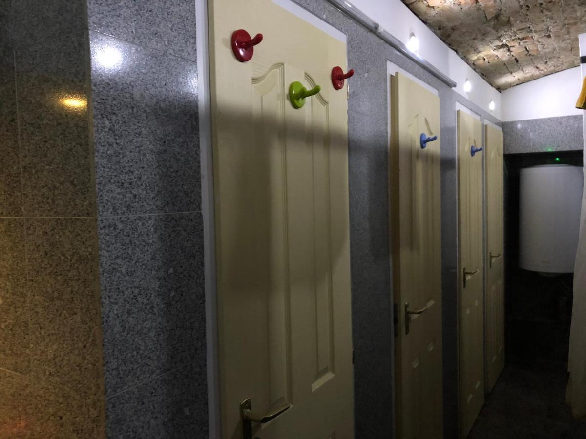Whole Basement Former Pub For Stag Do, Bachelor House Party Flat Budapest Luaran gambar