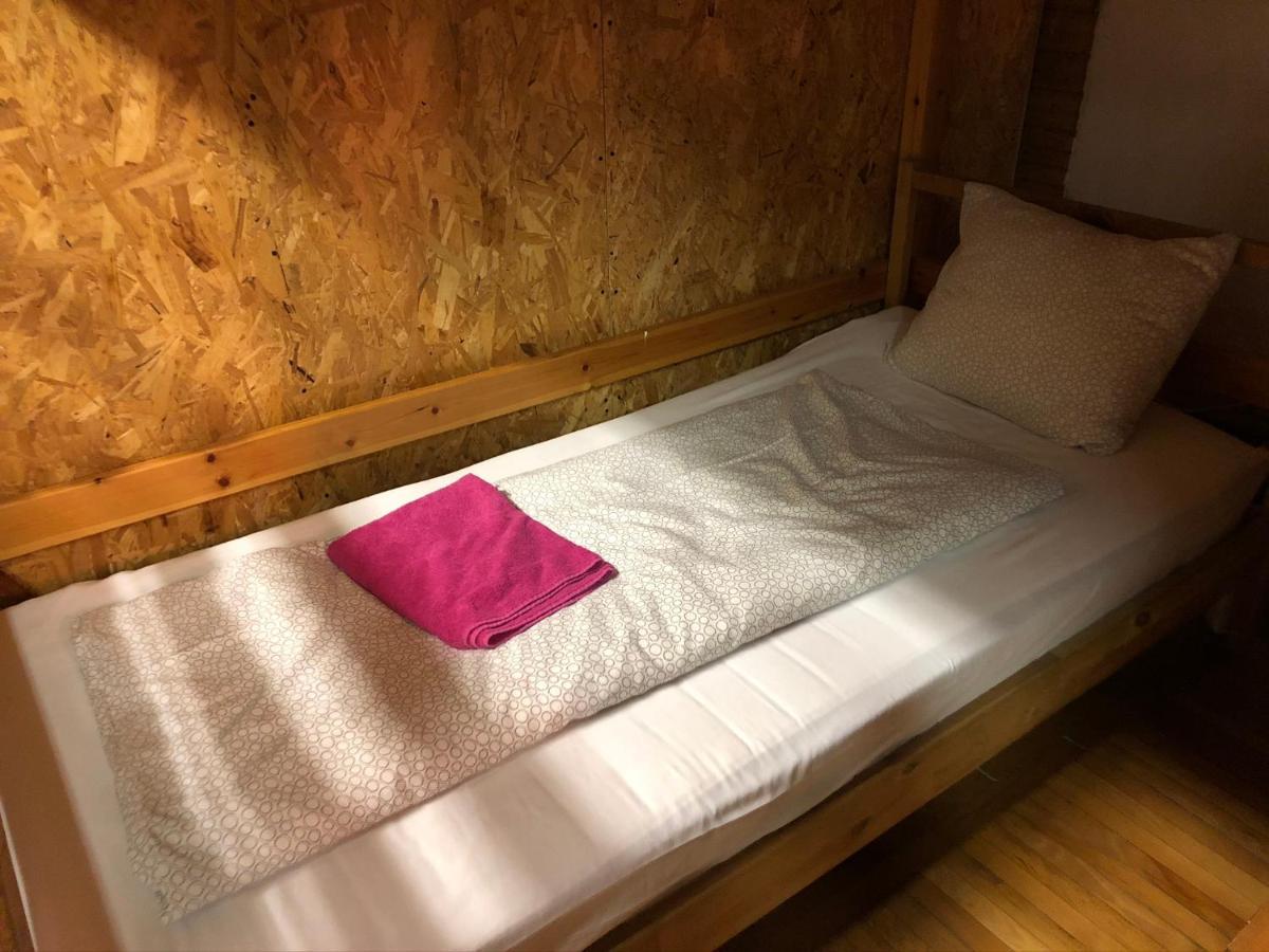 Whole Basement Former Pub For Stag Do, Bachelor House Party Flat Budapest Luaran gambar