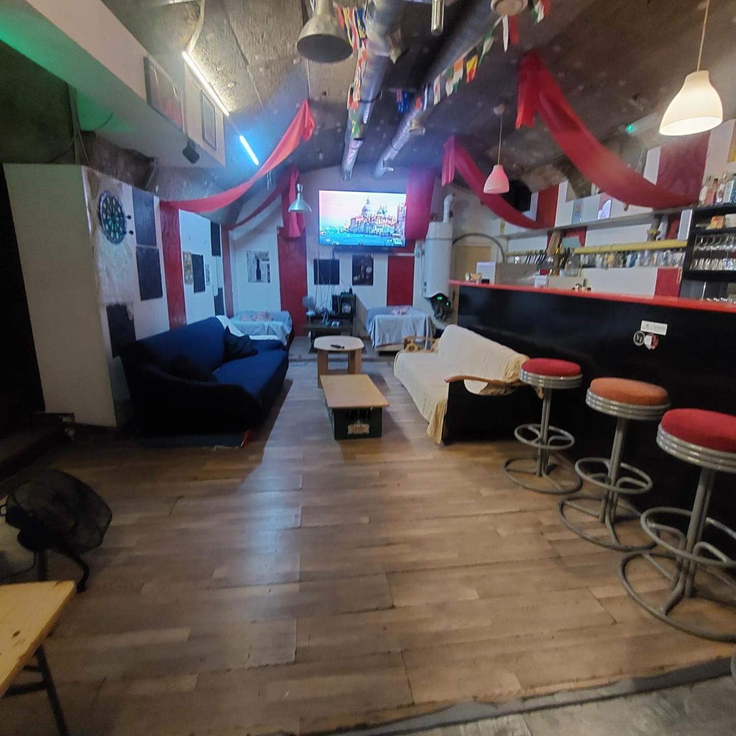 Whole Basement Former Pub For Stag Do, Bachelor House Party Flat Budapest Luaran gambar