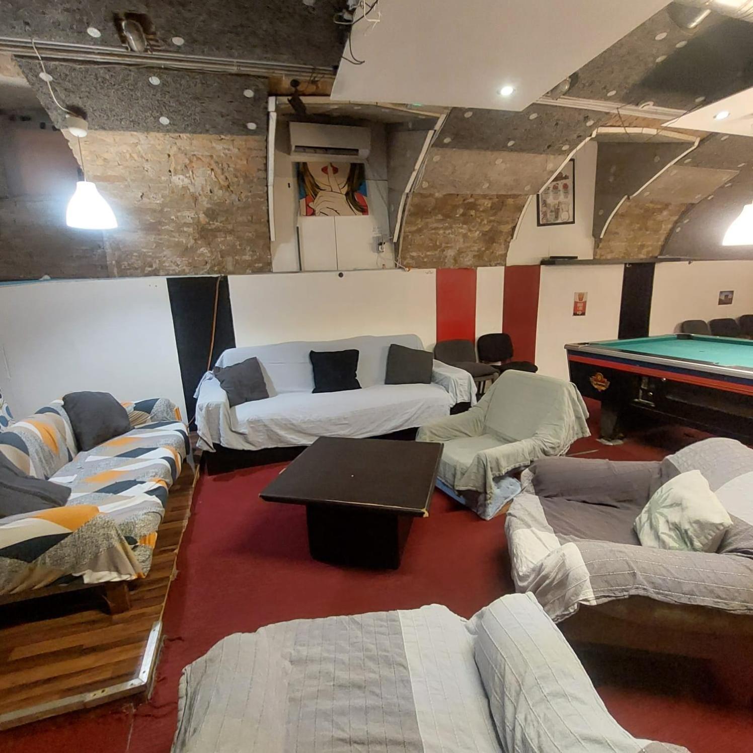 Whole Basement Former Pub For Stag Do, Bachelor House Party Flat Budapest Luaran gambar